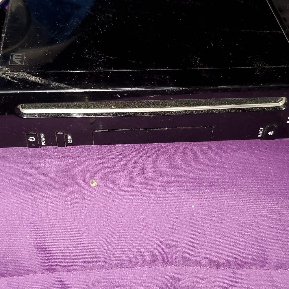 Wii - Picture 2 of 4